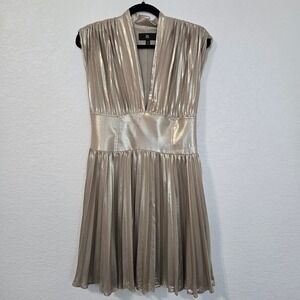 Banana Republic Women's Pleated Metallic Party Dress Sleeveless Gold Size 6